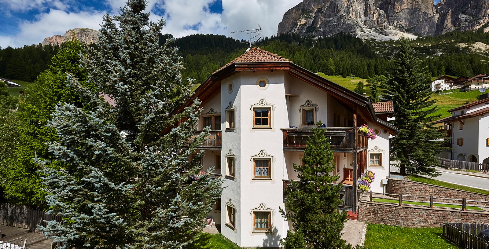 Das Gebäude des Chalet Cristina von außen